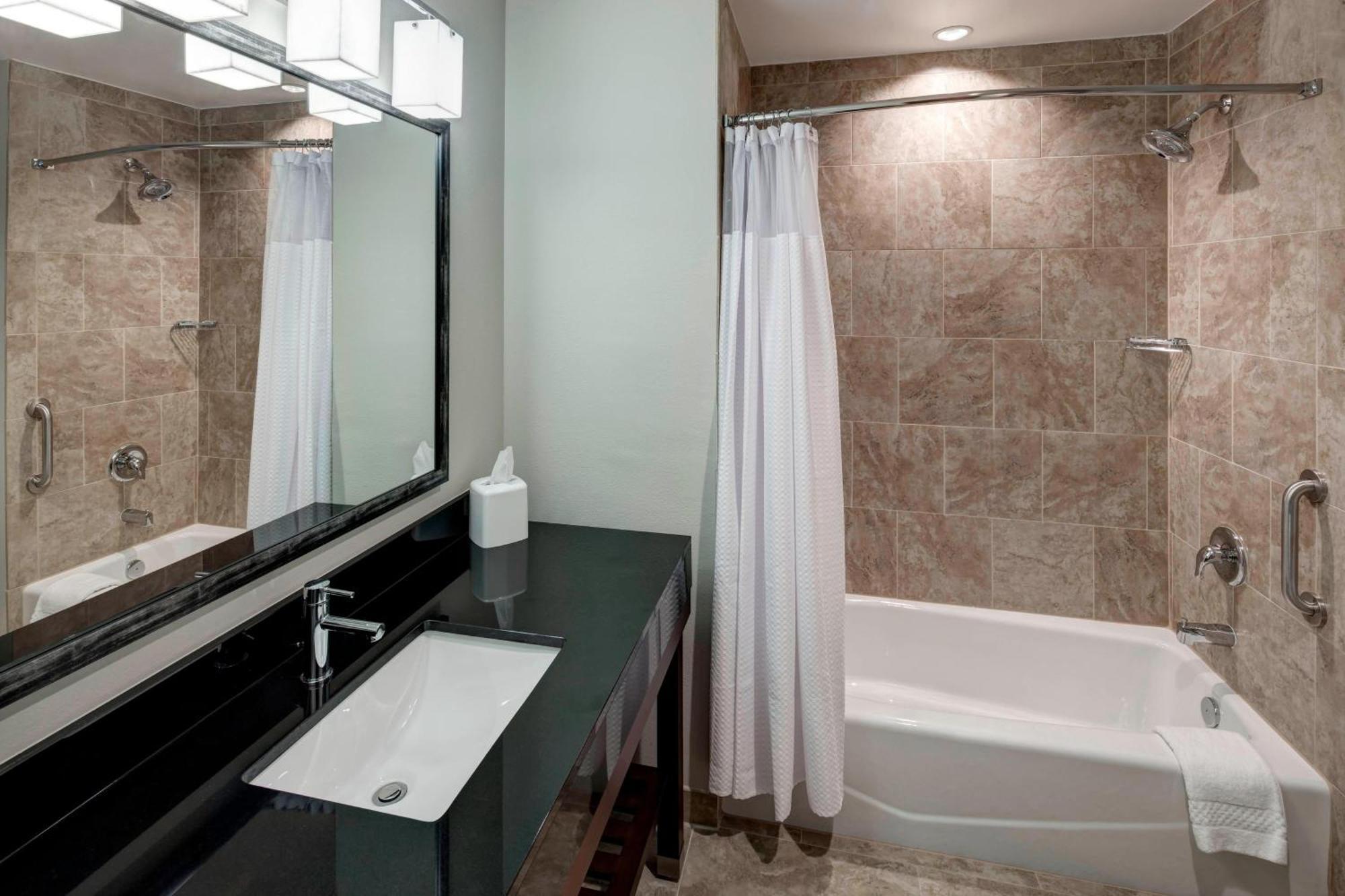Hotel Courtyard By Marriott Dallas Plano/Richardson Plano